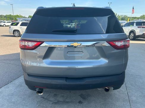 Used 2019 Chevrolet Traverse LS FWD image 6