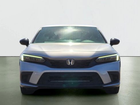 Used 2023 Honda Civic Sport image 9