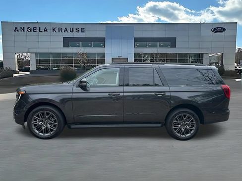 New 2026 Ford Expedition Max Platinum w/ Stealth Appearance Package AWD/4WD image 4