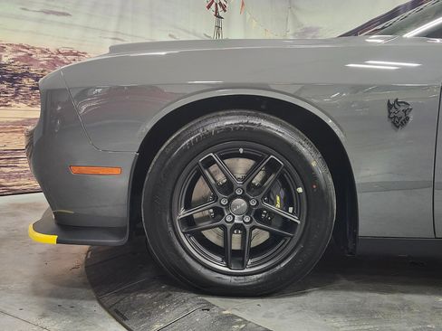 Used 2023 Dodge Challenger SRT Hellcat Redeye image 5