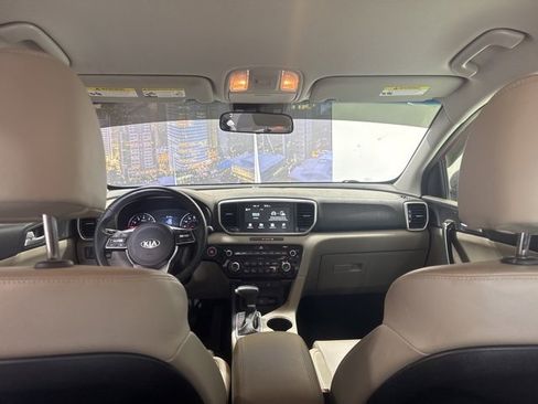 Used 2021 Kia Sportage EX image 17