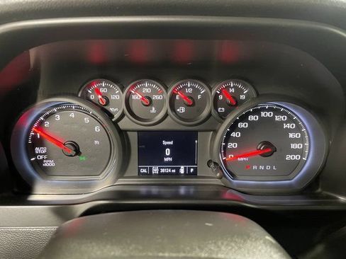 Used 2021 Chevrolet Silverado 1500 Custom w/ Rally Edition AWD/4WD image 15