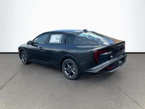 New 2026 Kia K4 FWD image 5