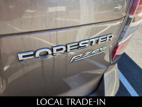 Used 2015 Subaru Forester 2.5i w/ Alloy Wheel Package image 6