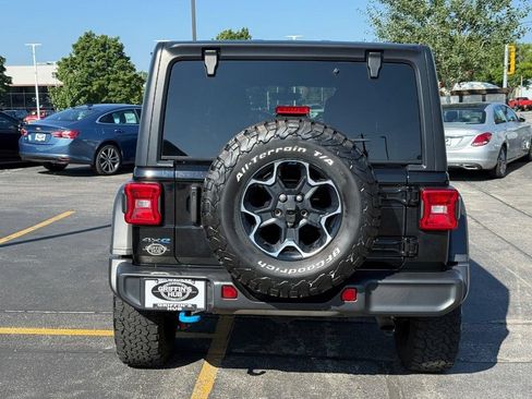 Used 2022 Jeep Wrangler Unlimited Rubicon 4xe w/ Cold Weather Group AWD/4WD image 16