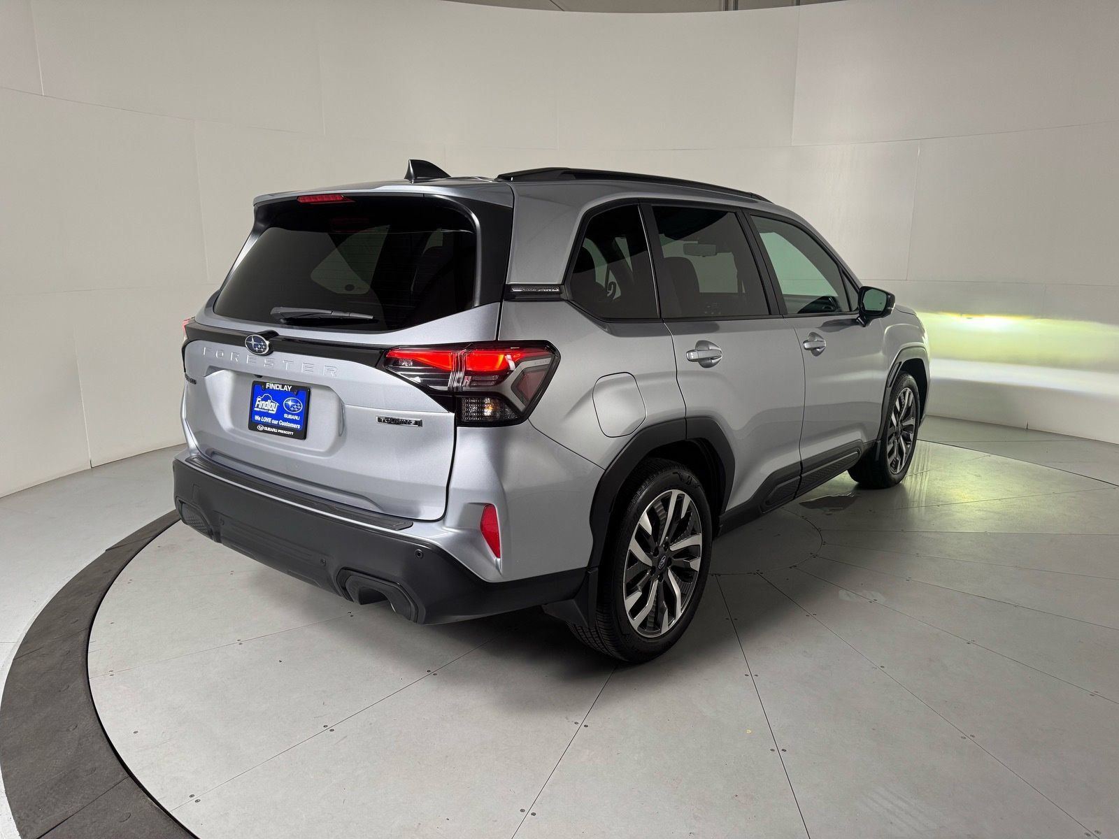 Certified 2026 Subaru Forester Touring AWD/4WD image 5