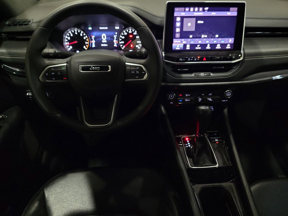 Used 2022 Jeep Compass Latitude FWD image 22