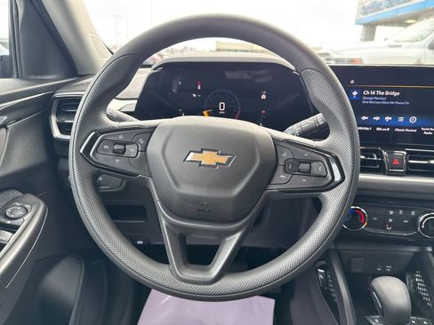 Used 2025 Chevrolet TrailBlazer LT image 15