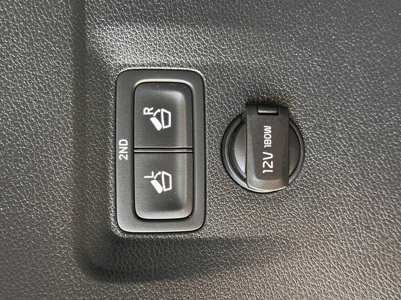 Used 2023 Kia Telluride SX Prestige AWD/4WD image 30