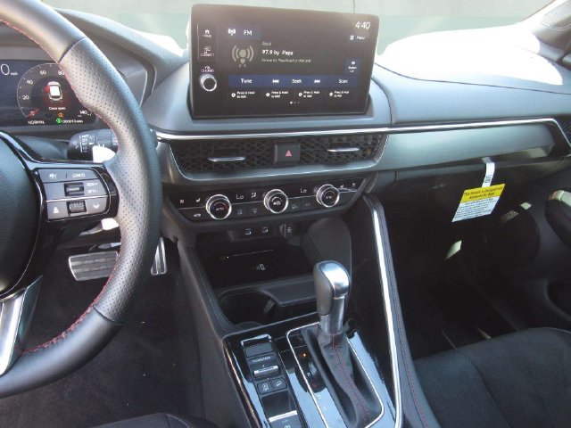 Used 2025 Acura ADX A-Spec FWD image 19