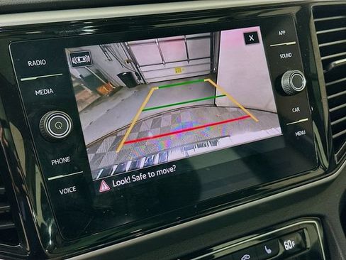 Used 2023 Volkswagen Atlas SE w/ Panoramic Sunroof Package AWD/4WD image 14