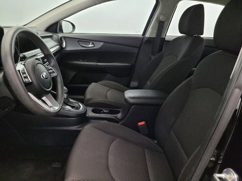 Used 2020 Kia Forte LXS FWD image 17
