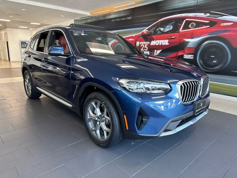 Used 2024 BMW X3 xDrive30i w/ Premium Package AWD/4WD image 2
