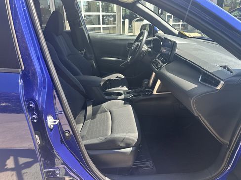 Used 2024 Toyota Corolla Cross AWD Hybrid image 28
