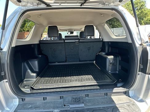 Used 2023 Toyota 4Runner SR5 Premium w/ Moonroof Package RWD image 26