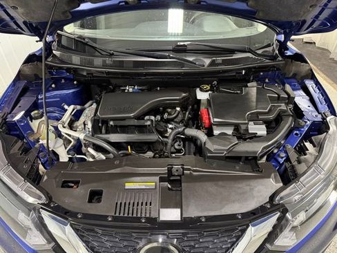 Used 2020 Nissan Rogue Sport S image 23