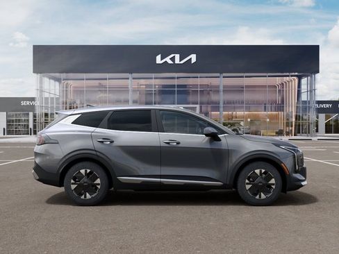 New 2026 Kia Sportage LX FWD image 35