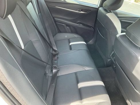 Used 2025 Toyota Camry SE w/ Convenience Package AWD/4WD image 19