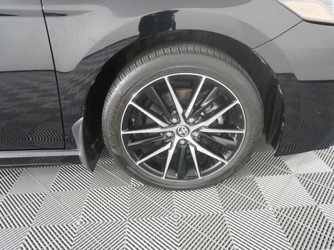Used 2024 Toyota Camry SE w/ Convenience Package image 15