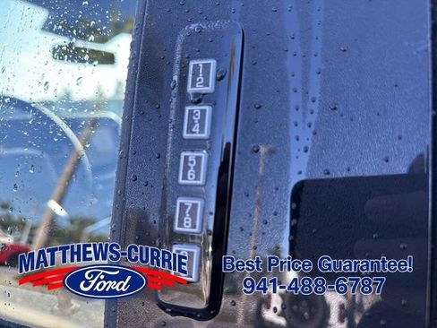 New 2026 Ford F250 Lariat w/ Black Appearance Package AWD/4WD image 8