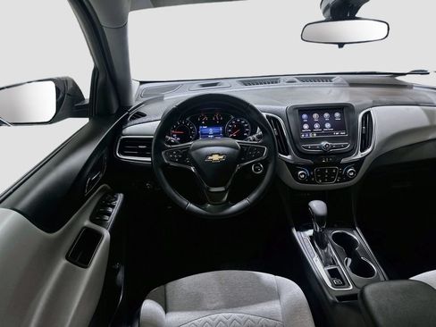 Used 2023 Chevrolet Equinox LT AWD/4WD image 22