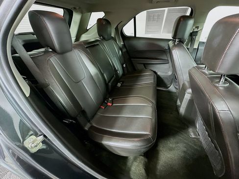 Used 2017 Chevrolet Equinox Premier w/ Enhanced Convenience Package FWD image 31