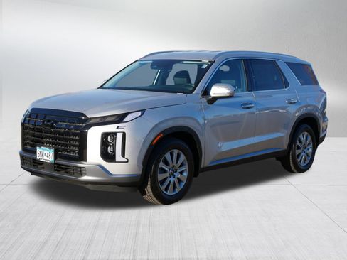 Used 2025 Hyundai Palisade SEL AWD/4WD image 3
