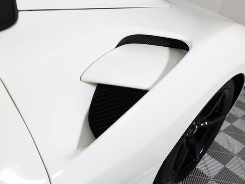 Used 2017 Ferrari 488 Spider image 54