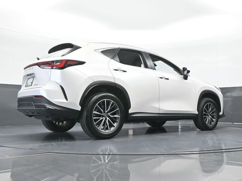 Used 2023 Lexus NX 250 FWD w/ Towing Package (2000 Lbs) image 56