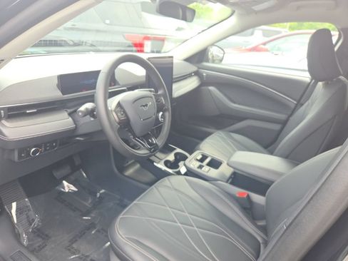 Used 2025 Ford Mustang Mach-E Select w/ Comfort Package Lite AWD/4WD image 3