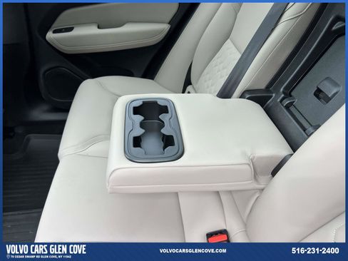 Used 2026 Volvo XC60 B5 Plus w/ Protection Package Premier AWD/4WD image 10