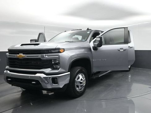 Used 2025 Chevrolet Silverado 3500 LT w/ All Star Edition AWD/4WD image 62