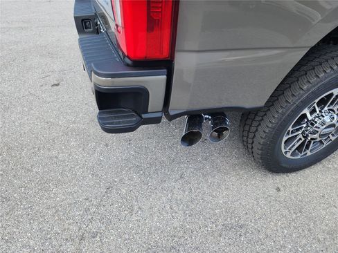 New 2026 Ford F250 Platinum image 23