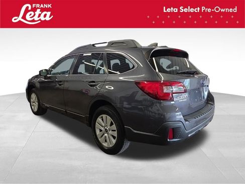Used 2019 Subaru Outback 2.5i Premium AWD/4WD image 4