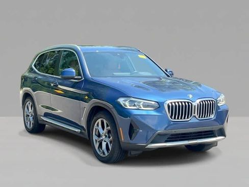 Used 2022 BMW X3 xDrive30i AWD/4WD image 2