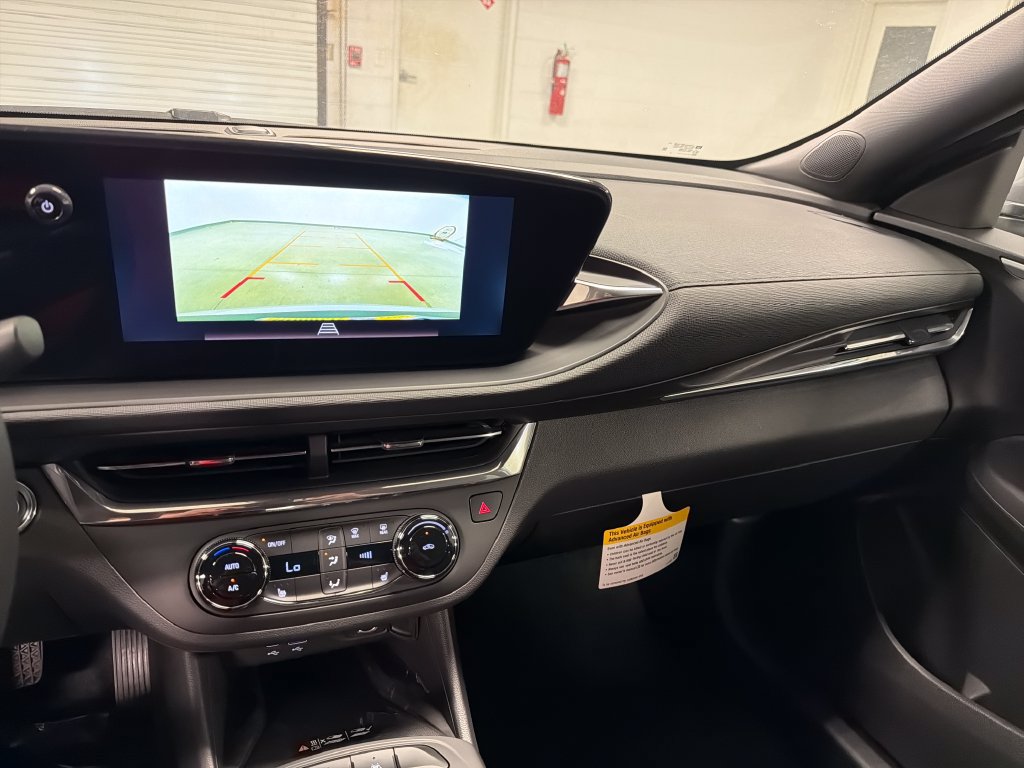 New 2026 Buick Envista Preferred w/ Convenience I Package FWD image 36