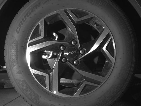 Used 2025 Kia Sportage LX image 15