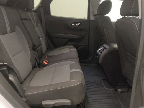 Used 2024 Chevrolet Blazer LT w/ Convenience Package FWD image 19