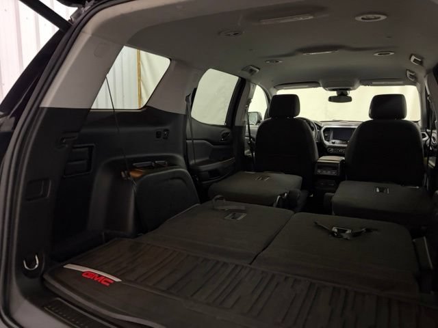 Used 2023 GMC Acadia SLE w/ Driver Convenience Package AWD/4WD image 18