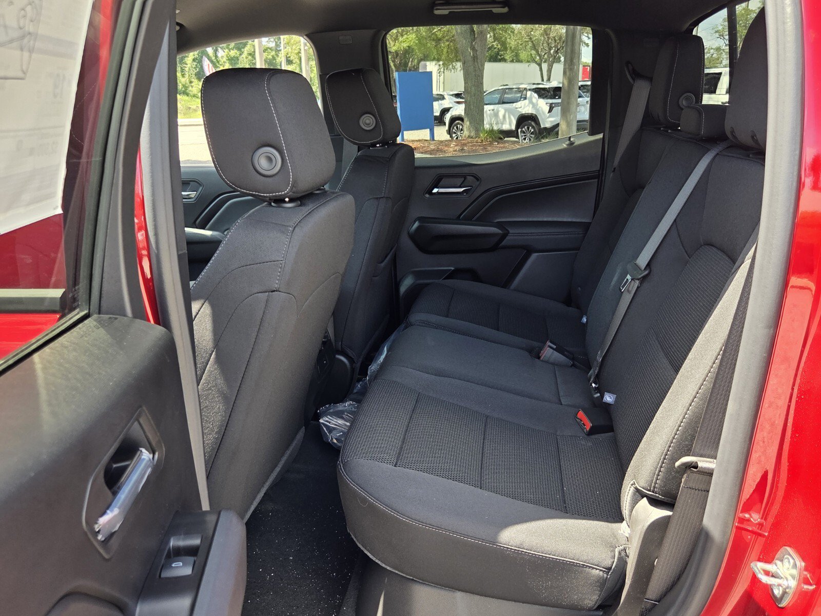 New 2026 Chevrolet Colorado LT w/ Advanced Trailering Package AWD/4WD image 16