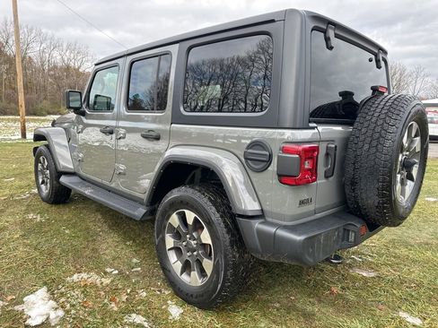Used 2021 Jeep Wrangler Unlimited Sahara w/ Uconnect 4C Nav & Sound Group image 7