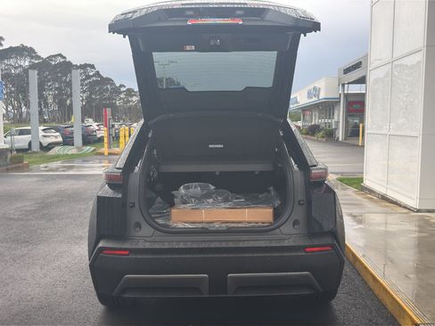 New 2026 Toyota C-HR AWD/4WD image 11
