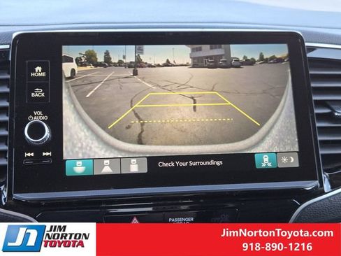Used 2025 Honda Ridgeline RTL image 18