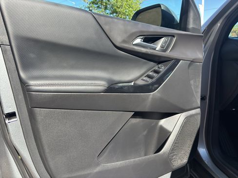 Used 2025 Chevrolet Equinox LT AWD/4WD image 22