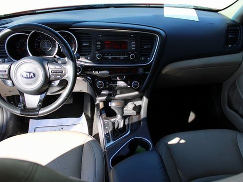 Used 2015 Kia Optima EX image 30