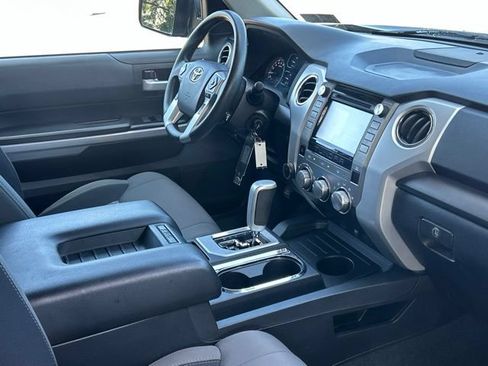Used 2018 Toyota Tundra SR5 w/ TRD Off Road Package AWD/4WD image 30
