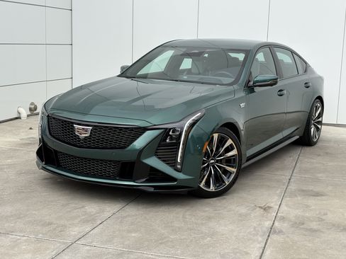 Certified 2025 Cadillac CT5 V Blackwing w/ Super Cruise 1 Package RWD image 2