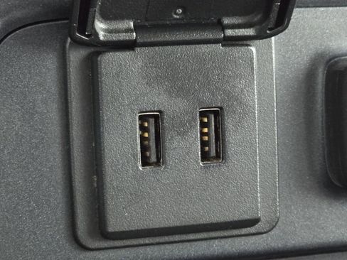 Used 2019 Chevrolet Silverado 2500 LTZ image 8