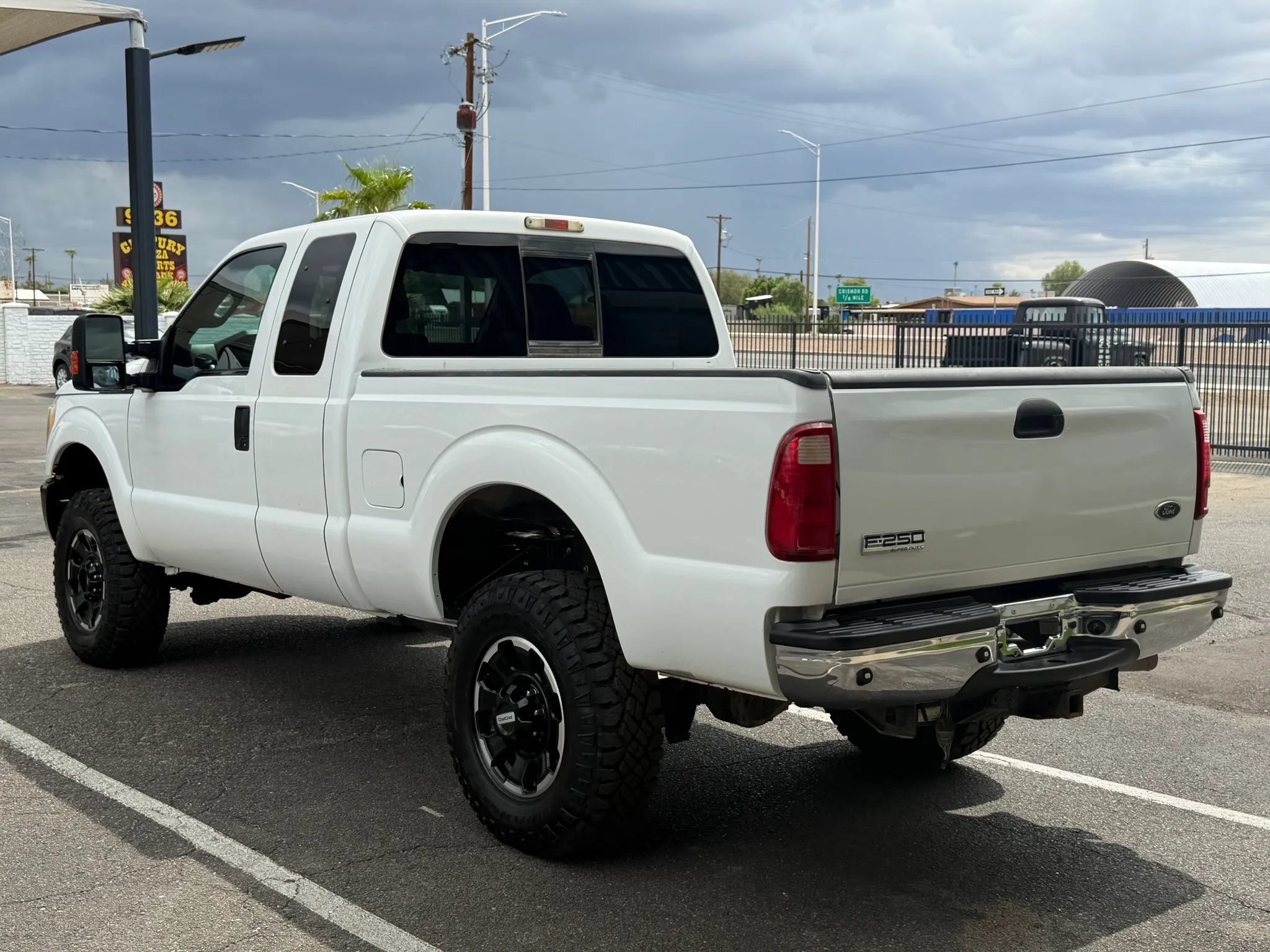 Used 2011 Ford F250 XL w/ PWR Equipment Group AWD/4WD image 3