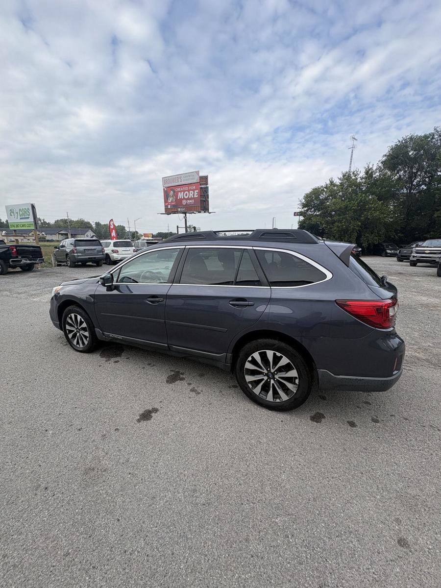 Used 2015 Subaru Outback 2.5i Limited AWD/4WD image 14